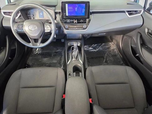Used 2023 Toyota Corolla LE image 15