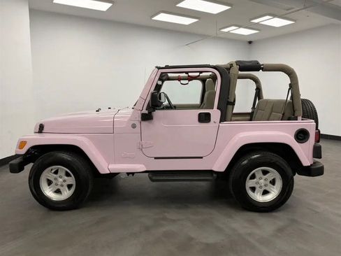Used 2004 Jeep Wrangler Sahara w/ Dual Top Group AWD/4WD image 5