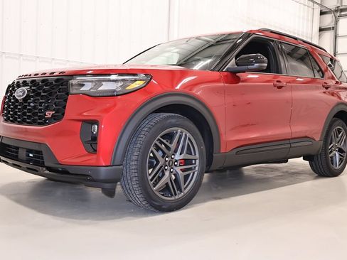 New 2026 Ford Explorer ST w/ Sun And Sound Package AWD/4WD image 5