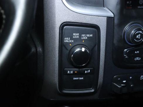 Used 2018 RAM 2500 Power Wagon w/ Leather & Luxury Group AWD/4WD image 26