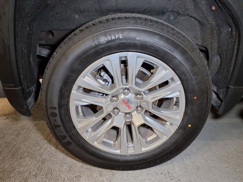 Used 2024 GMC Sierra 1500 Denali w/ Technology Package image 21