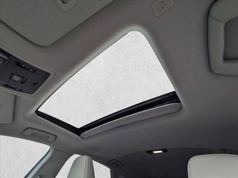 Used 2021 Lexus RX 350 FWD w/ Premium Package image 16