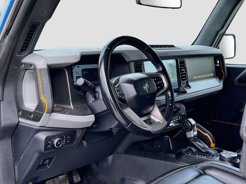 Used 2022 Ford Bronco Badlands AWD/4WD image 9