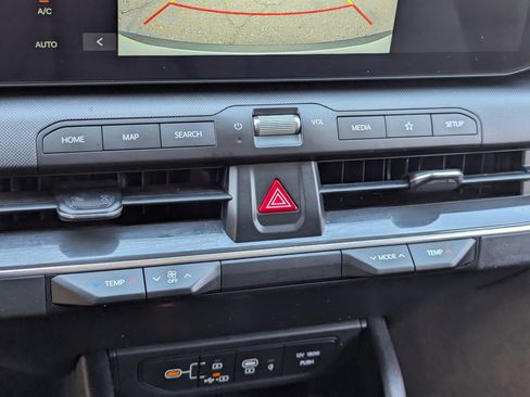 Certified 2025 Kia K4 EX FWD image 25