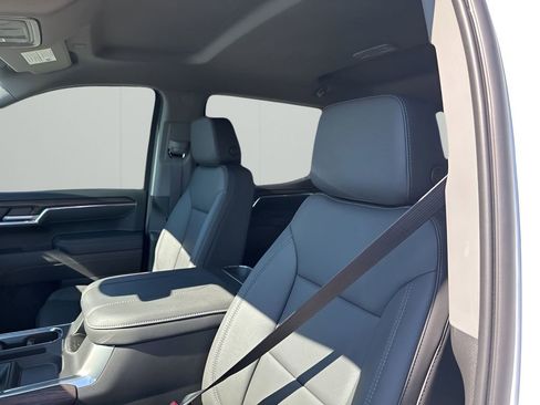 New 2026 GMC Sierra 1500 SLT w/ SLT Convenience Package image 27