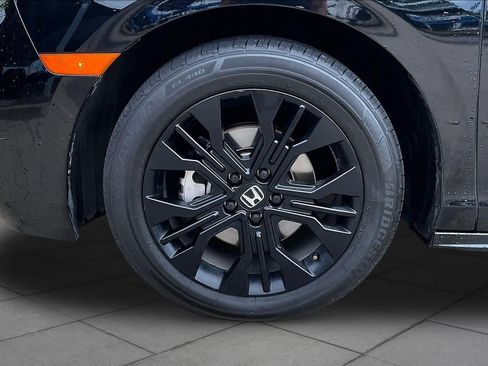 Used 2025 Honda Odyssey Sport-L image 11