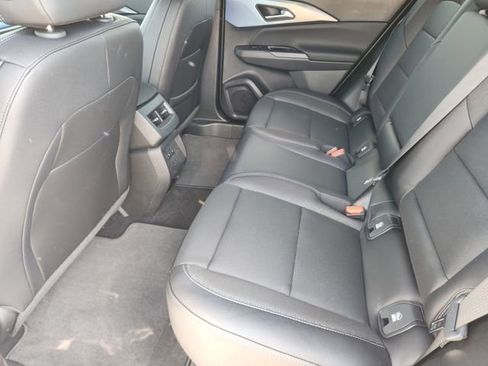 New 2026 Chevrolet Equinox EV LT w/ Convenience Package II FWD image 19