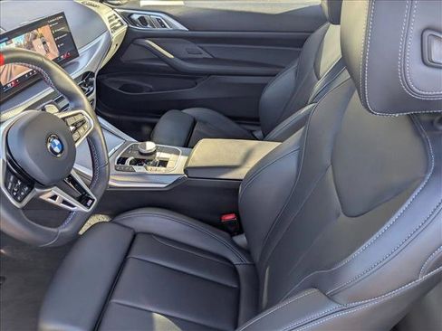 Used 2025 BMW 440i xDrive Coupe w/ Premium Package image 16