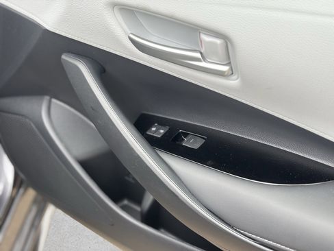 Used 2024 Toyota Corolla SE image 10