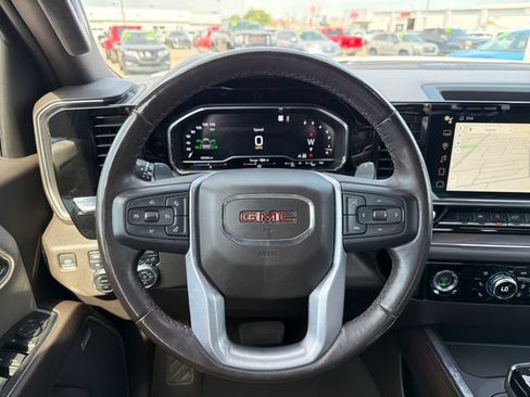 Used 2023 GMC Sierra 1500 SLT w/ SLT Premium Package AWD/4WD image 10
