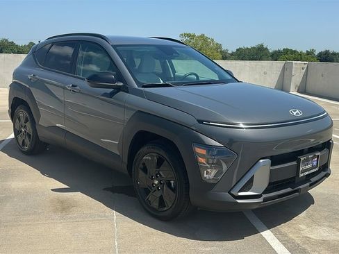 Used 2026 Hyundai Kona SEL Sport FWD image 14