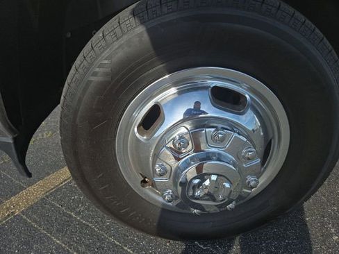 Used 2024 RAM 3500 Big Horn image 10