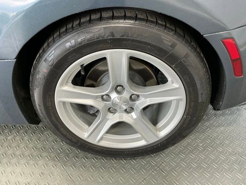 Used 2021 Chevrolet Camaro LT RWD image 37