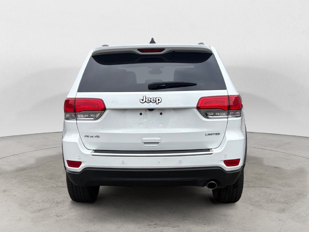 Used 2018 Jeep Grand Cherokee Limited AWD/4WD image 4
