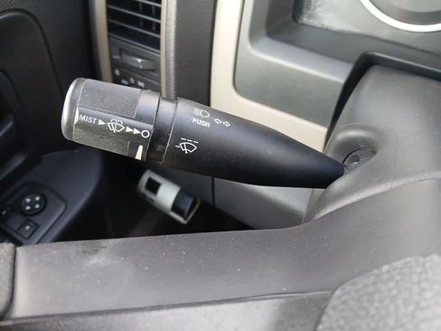 Used 2012 RAM 1500 Express RWD image 25