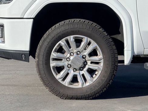 Used 2020 GMC Sierra 2500 Denali w/ Denali Ultimate Package image 26