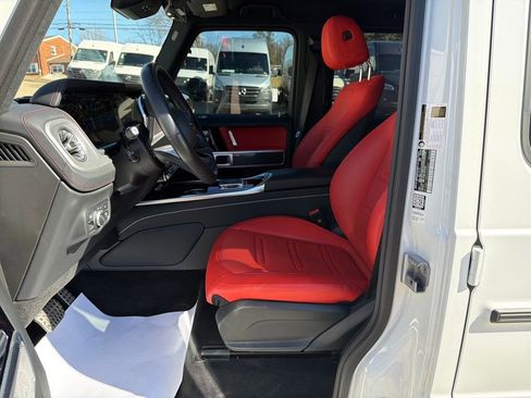 Certified 2025 Mercedes-Benz G 550 image 11