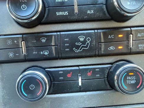 Used 2012 Ford Taurus SEL AWD/4WD image 15