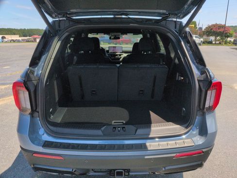 Used 2026 Ford Explorer ST-Line w/ ST-Line Street Pack RWD image 33