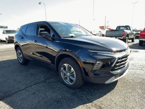 Used 2023 Chevrolet Blazer LT w/ LPO, Floor Liner Package image 2