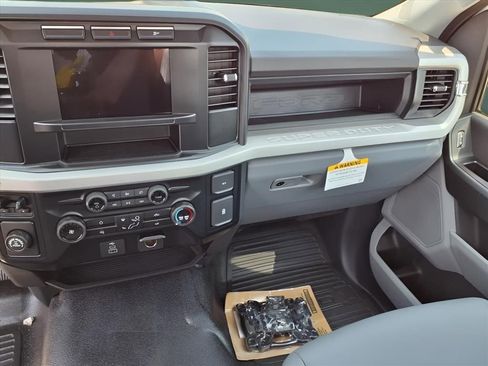 New 2023 Ford F250 XL w/ XL Chrome Package RWD image 11