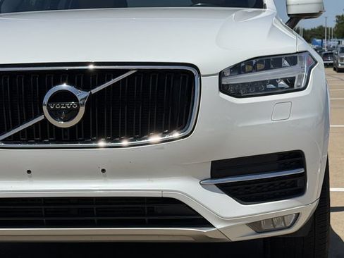 Used 2017 Volvo XC90 T6 Momentum w/ Vision Package AWD/4WD image 9