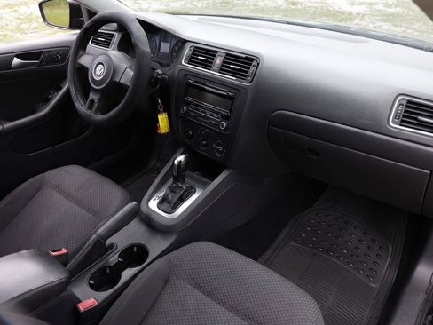 Used 2014 Volkswagen Jetta S FWD image 18