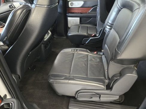 Used 2024 Lincoln Navigator L Reserve w/ Equipment Group 201A image 19