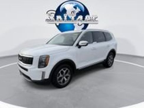 Used 2022 Kia Telluride EX image 3