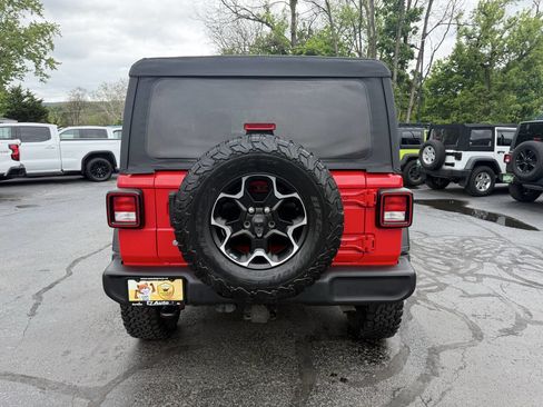 Used 2018 Jeep Wrangler Sport AWD/4WD image 8
