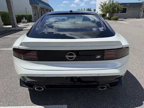 Used 2024 Nissan Z Performance w/ Floor Mat Package RWD image 6