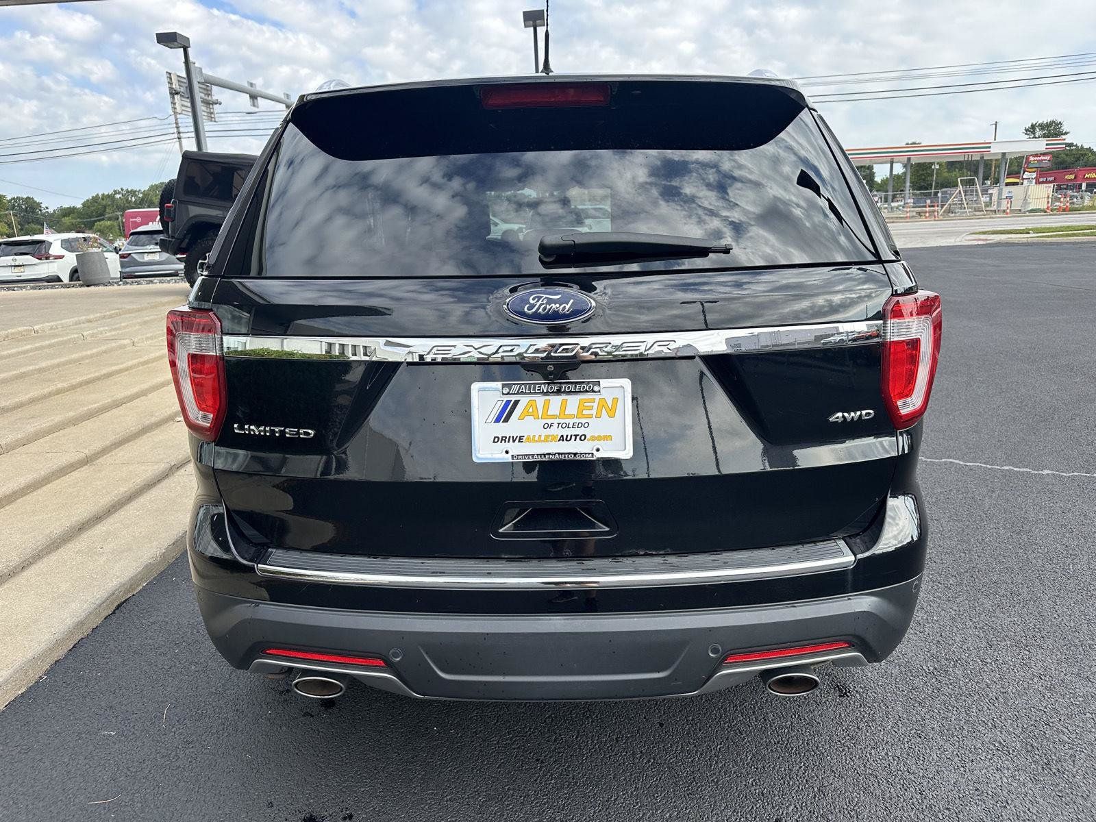 Used 2018 Ford Explorer Limited AWD/4WD image 10