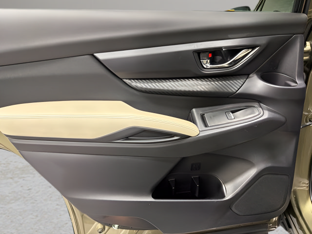 Certified 2025 Subaru Ascent Premium AWD/4WD image 27