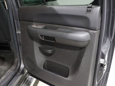 Used 2011 Chevrolet Silverado 1500 LT w/ All-Star Edition image 40