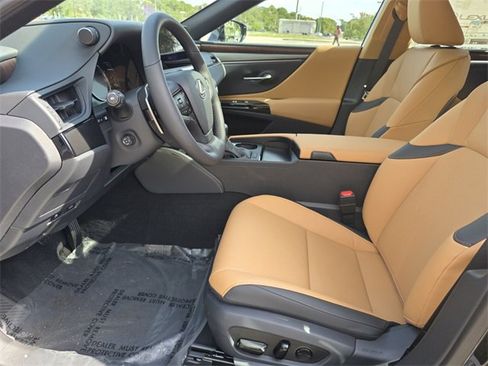 New 2025 Lexus ES 350 w/ Premium Package image 22