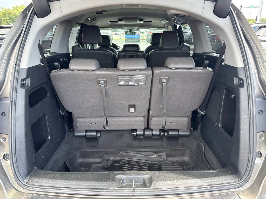 Certified 2019 Honda Odyssey EX-L image 16