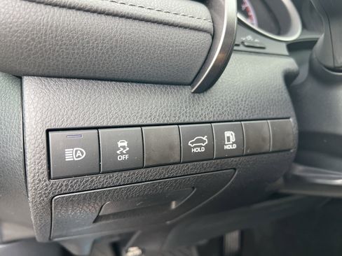 Certified 2022 Toyota Camry LE image 13