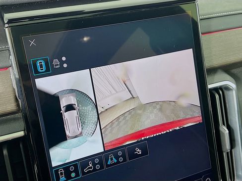 Certified 2024 GMC Acadia Denali w/ Super Cruise Package image 12