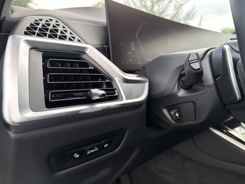 Used 2025 BMW X5 xDrive40i w/ Premium Essential Package AWD/4WD image 42