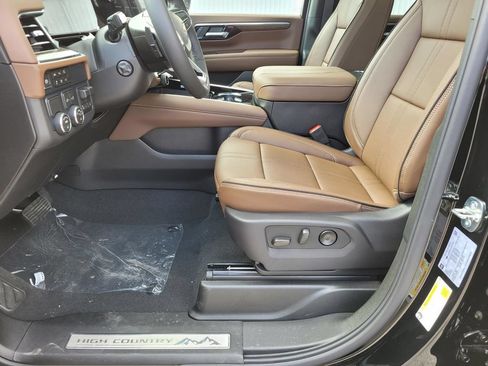 New 2026 Chevrolet Tahoe High Country RWD image 11