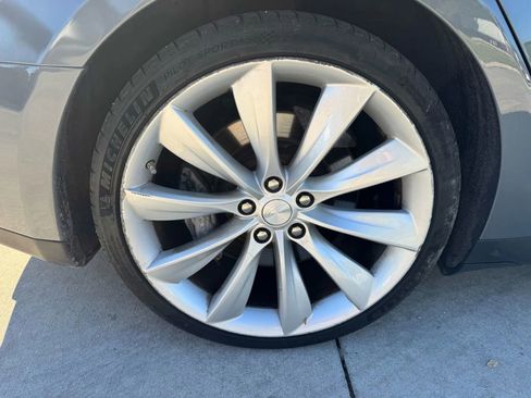 Used 2013 Tesla Model S image 15