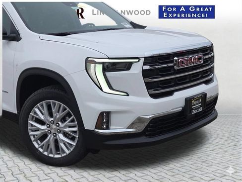 New 2026 GMC Acadia Elevation w/ Elevation Premium Package AWD/4WD image 2