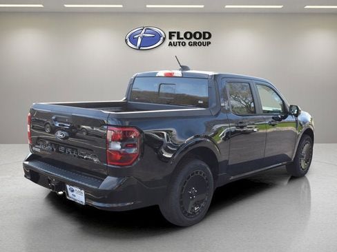 New 2025 Ford Maverick Lobo image 2