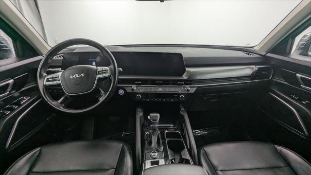 Used 2025 Kia Telluride S AWD/4WD image 28