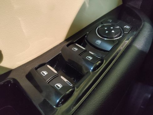 Used 2016 Ford Edge SEL w/ Equipment Group 201A FWD image 27
