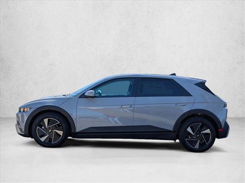 New 2026 Hyundai Ioniq 5 SE RWD image 9