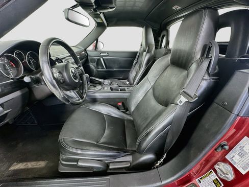 Used 2013 MAZDA MX-5 Miata Grand Touring RWD image 13