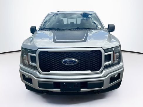 Used 2018 Ford F150 XLT w/ Equipment Group 302A Luxury AWD/4WD image 2