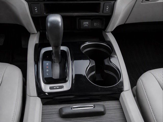 Used 2018 Honda Ridgeline RTL-E image 14