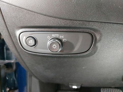 Used 2019 Chevrolet Equinox LT image 27